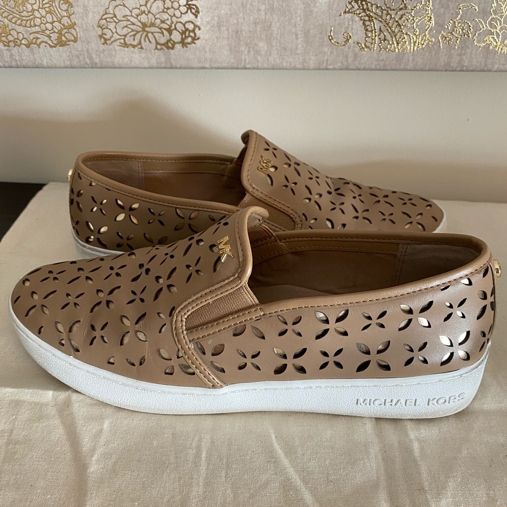 MICHAEL KORS BEAUTIFUL SHOES